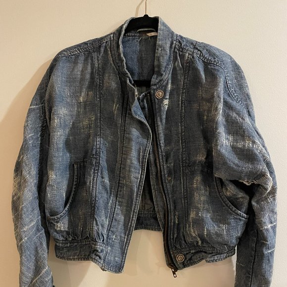 Free People Distressed Demin Jacket - Picture 1 of 6